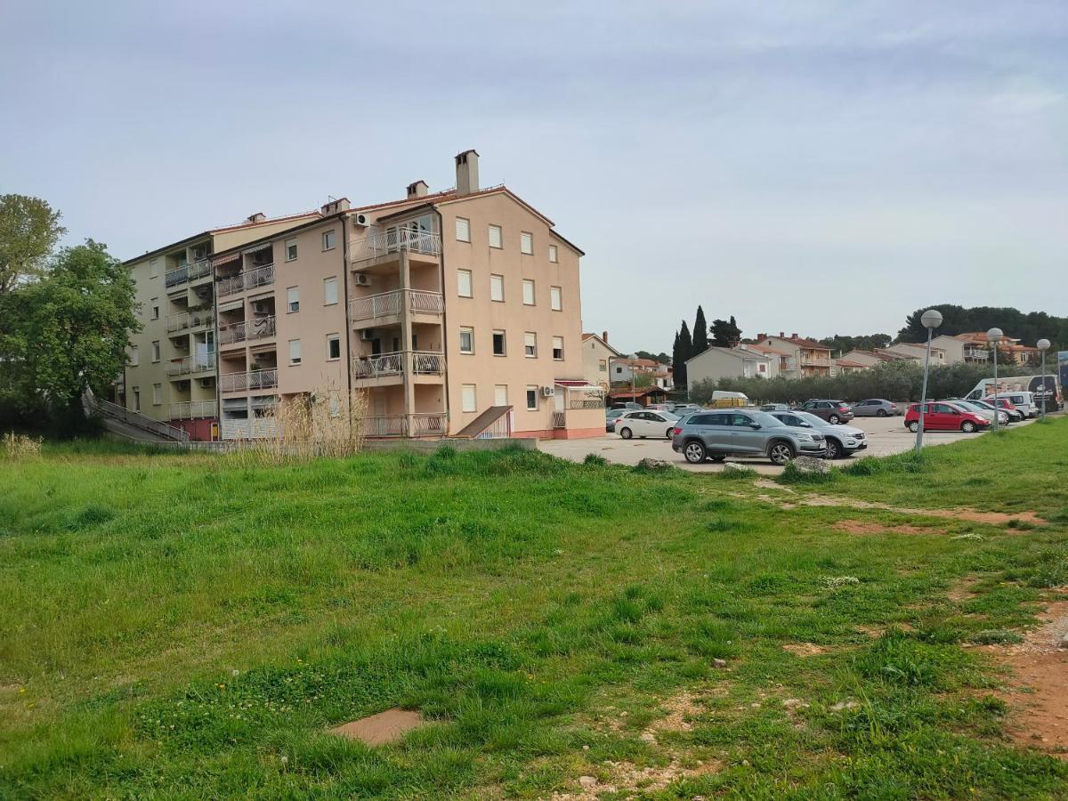 Apartman Bela Appartement Pula Buitenkant foto