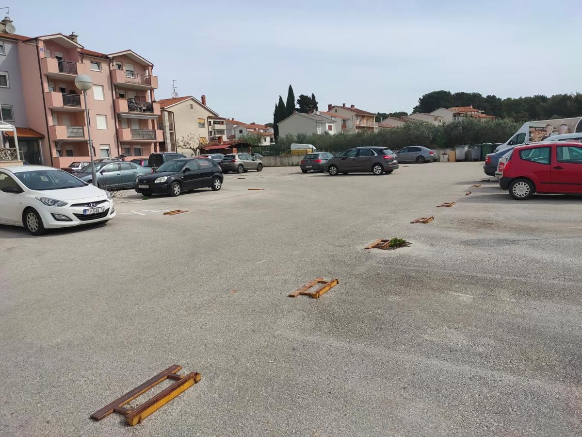 Apartman Bela Appartement Pula Buitenkant foto